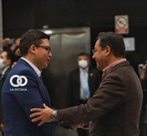 Arce posesiona al nuevo ministro