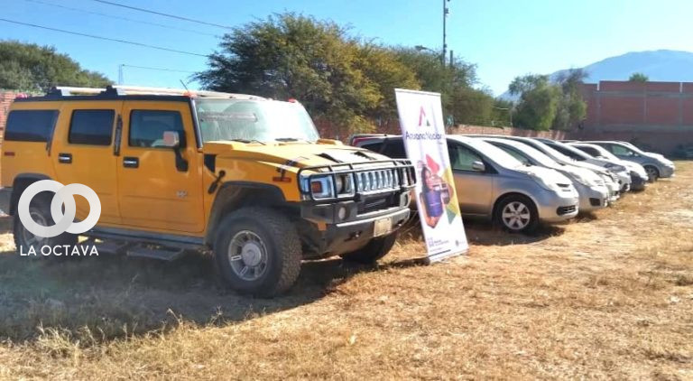 Autos incautados por la Aduana Nacional
