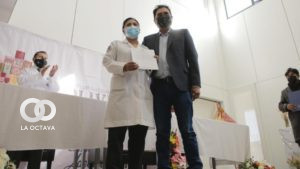 Auza entrega ítems médicos