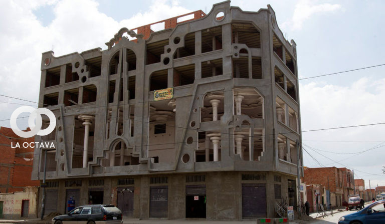 Casas en construcción en La Paz