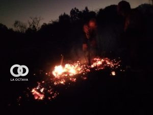 El incendio en la zona de Azari, en el Distrito 6 del municipio de Sucre.