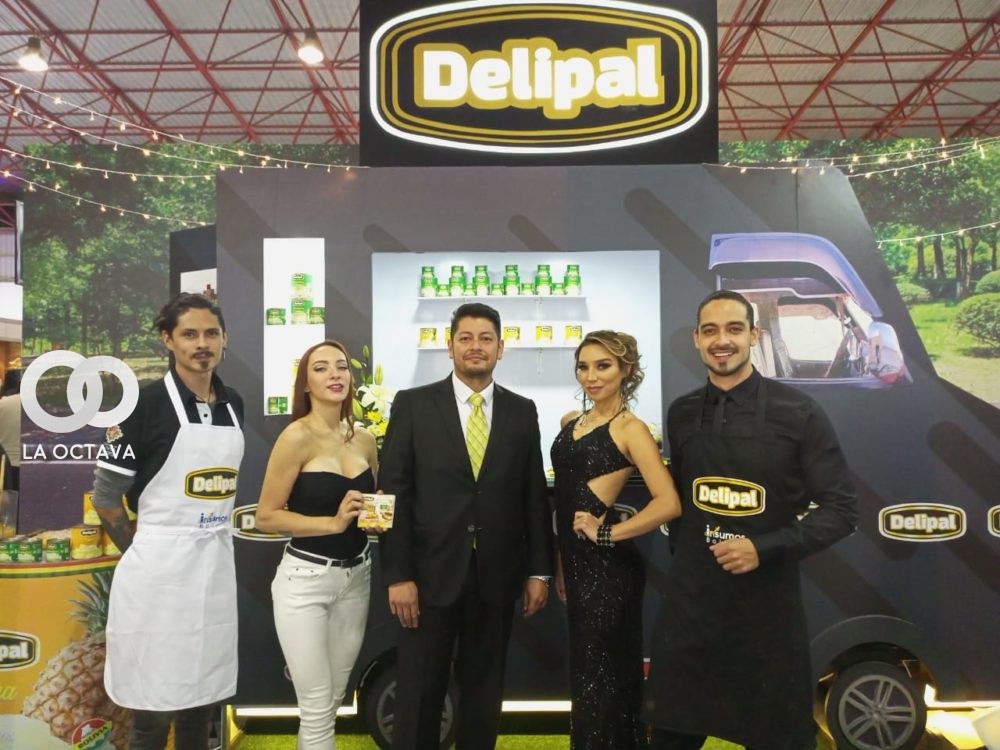 Insumos Bolivia presenta la marca "Delipal"