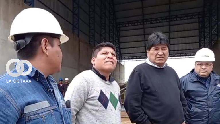Senador Loza junto a Evo Morales, Jefe del partido del MAS