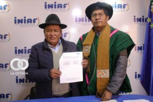 Firma de convenio de cultivos andinos