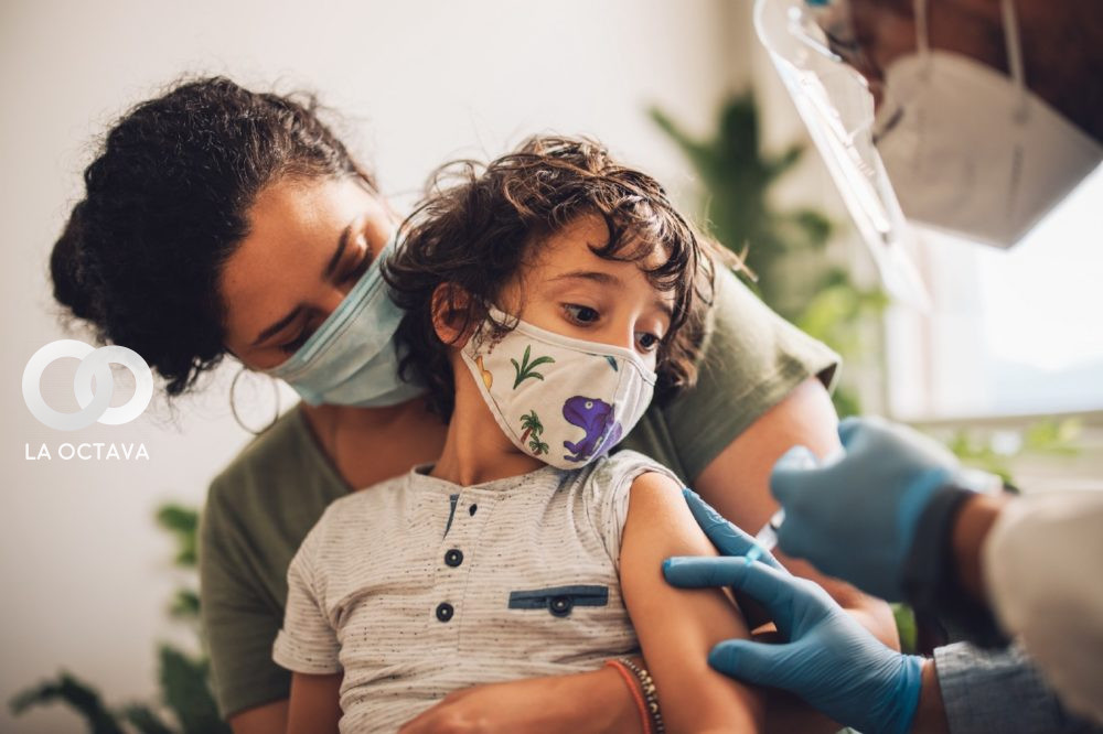 Efectos secundarios de la vacuna en los niños más pequeños