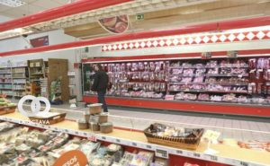 Supermercados internacionales aumentan sus precios