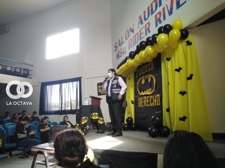 universitarios participan de actividades