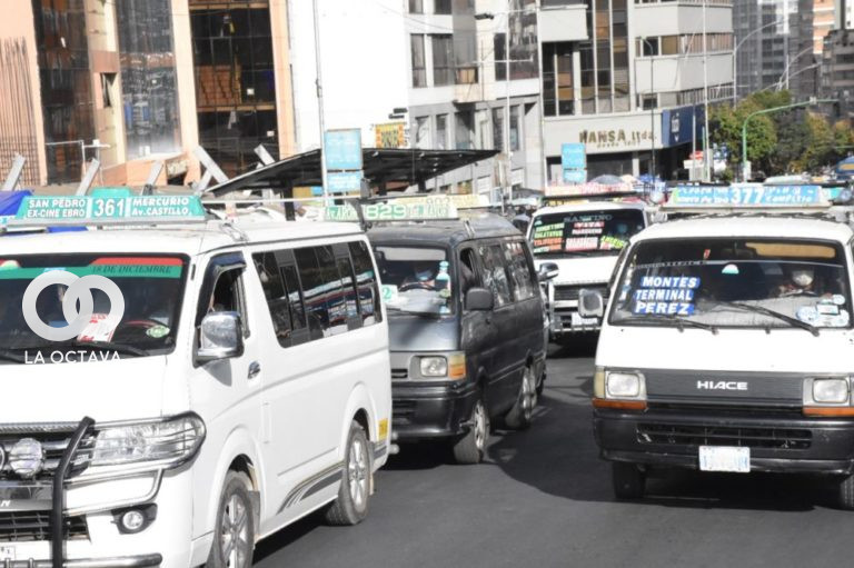 Alcaldía trabaja en el reordenamiento vehicular