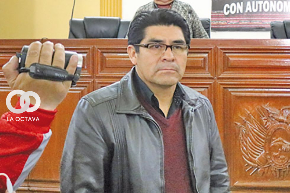 Omar Véliz, Exgobernador del Movimiento Al Socialismo (MAS)