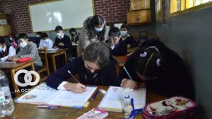 Estudiantes de Cochabamba con medidas de bioseguridad