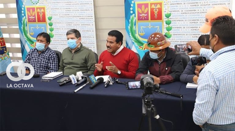 La conferencia de prensa de la bancada de asambleístas departamentales del MAS.