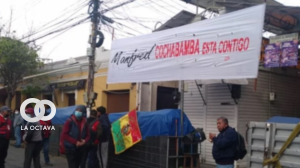Personas inician movilizaciones en contra del juicio contra Manfred. Foto Red Uno