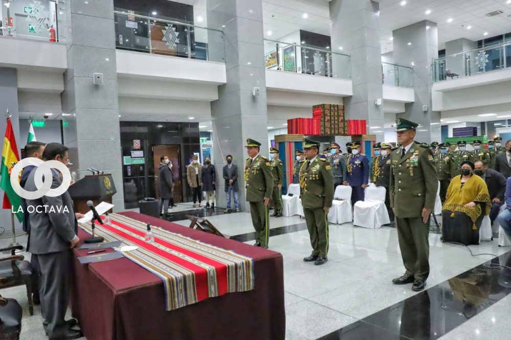Posesionan al nuevo Comandante de la Policía Boliviana