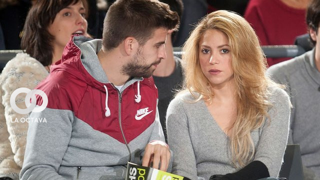 Shakira enamorando Piqué en España