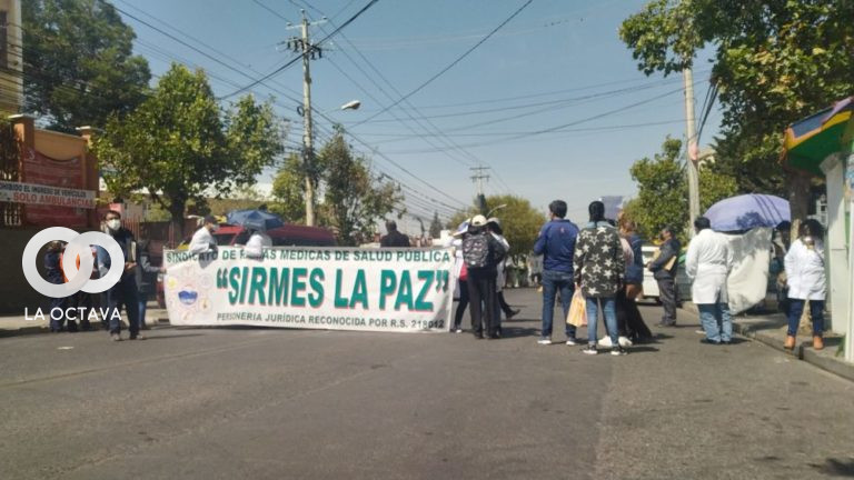 Sirmes protesta en contra del director del Hospital de Clínicas