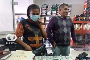 Trabajadora recibe 20 mil dolares por servicios prestados