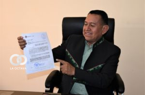 Viceministro de educación enseña la pertición a gobernaciones