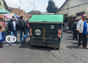 Contenedores son dañados en Villa El Carmen