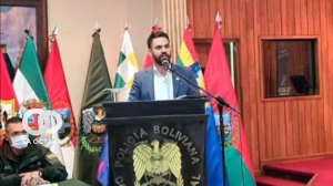Eduardo del Castillo, ministro de Gobierno, en conferencia de prensa.