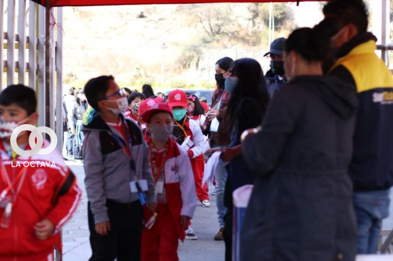 Escuelas participan de un concurso en la FIL
