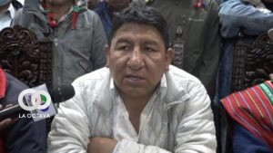 Gobernador de Potosí en una conferencia de prensa.