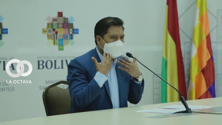 Jeyson Auza, Ministro de Salud, informa sobre los controles tras detectar el primer caso de viruela del mono.