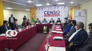 La reunión entre el Gobierno, equipo del INE y los rectores de las universidades públicas del país.