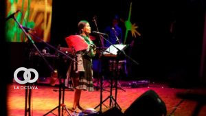 Luzmila Carpio interpreta uno de sus clásicos en el recital. Gustavo Rodríguez