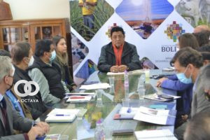 Ministra presenta alcances del Congreso Muncial de la Quinua