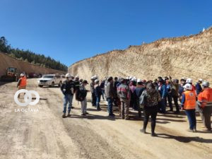 Ministro de Obras Públicas verifica las obras en Chuquisaca.