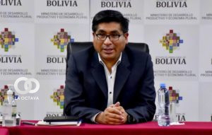 Néstor Huanca, Ministro de Desarrollo Productivi¿o.
