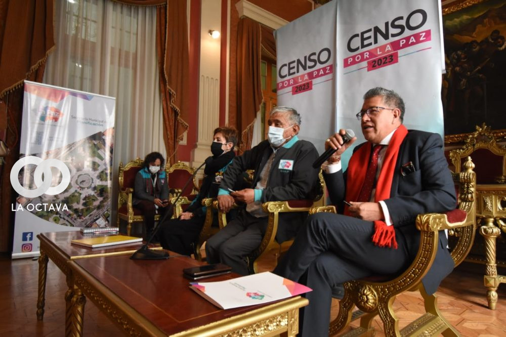 Óscar Heredia, participa de la reunión por el Cens