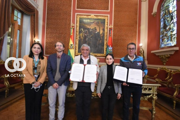 Alcaldía de La Paz y la Fundación Agua Tuya