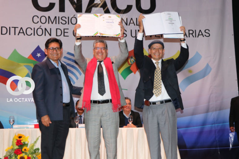 Acreditan carreras en universidades bolivianas en el Mercosur.