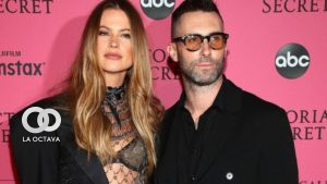 Adam Levine y su esposa Behati Prinsloo