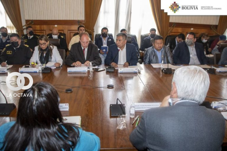 Bolivia y Perú promueven el puerto de Ilo como importante alternativa para el comercio exterior boliviano