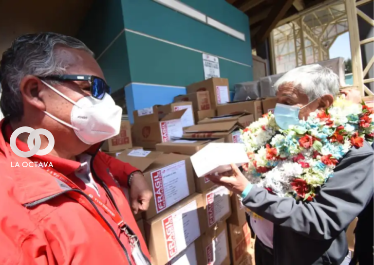 Arias destaca ahorro en medicamentos para salud