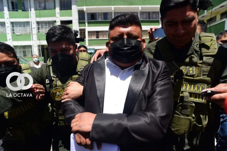 La aprehensión del dirigente universitario Álvaro Quelali.