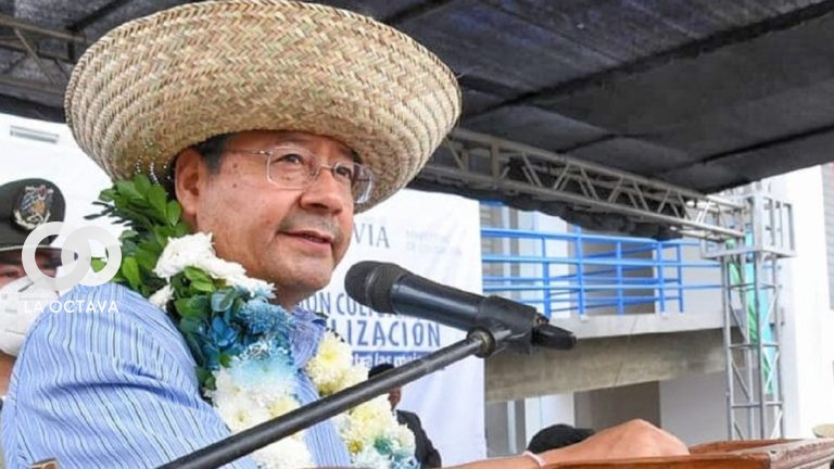 Luis Arce, entrega obras en Santa Cruz.