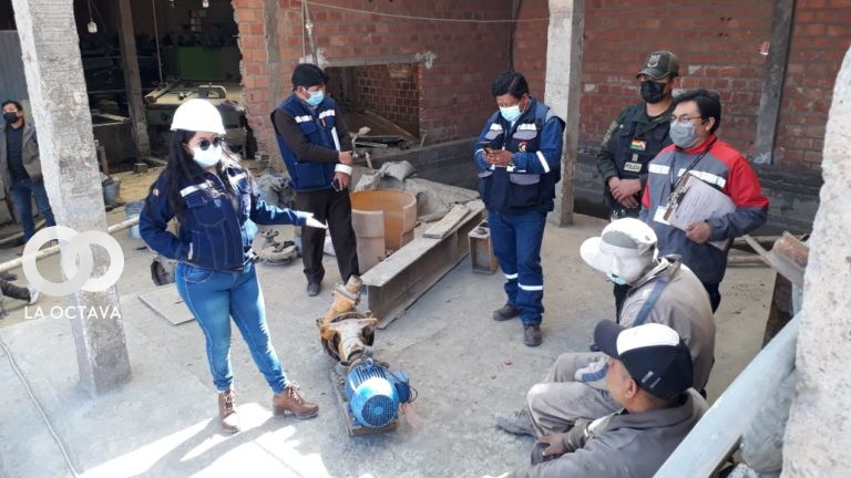 Ministerio de Trabajo, a través de la Jefatura Departamental de Trabajo Oruro paralizó las actividades de comercialización de minerales de una empresa denunciada por explotación laboral .