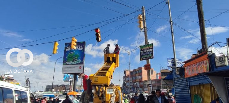 Sistema de semáforos led que ahorra en un 70 por ciento la energía eléctrica
