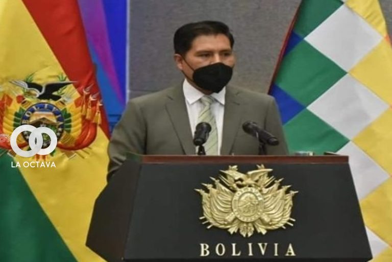 Jeyson Auza, Ministro de Salud