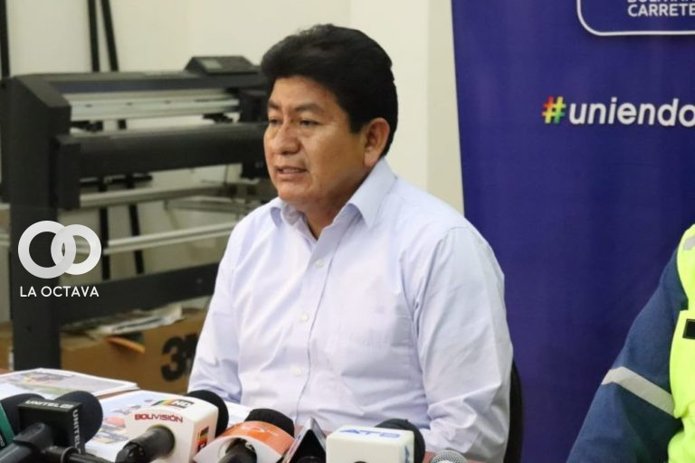 Edgar Montaño, Ministro de Obras Públicas.