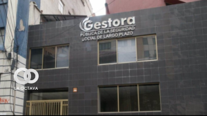 Fachada de afuera de la Gestora Pública. Foto. ABI