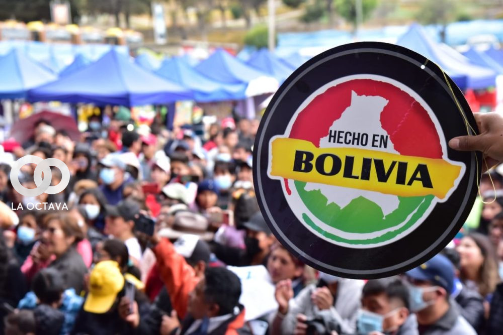Feria de Hecho en Bolivia en catalogada como un éxito en ventas.