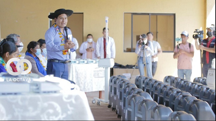 Gobierno entrega equipos médicos anticovid a municipios de Tarija.