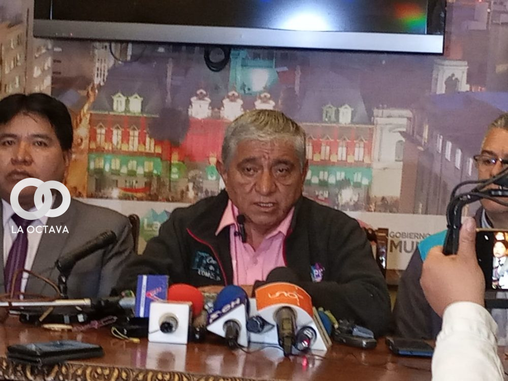 Iván Arias, Alcalde de La Paz, en conferencia de prensa. Foto. Éxito Noticias