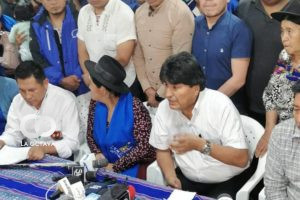 Morales habla sobre los puntos aprobados en el ampliado nacional del MAS.