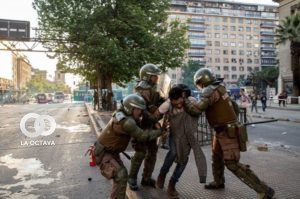 Operativos militares de Carabineros en antiguas manifestaciones.
