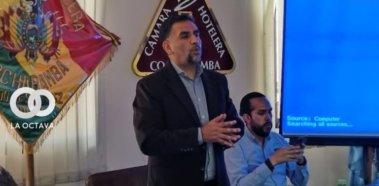 Servicio Plurinacional de Registro de Comercio (SEPREC) y la Cámara Hotelera de Cochabamba